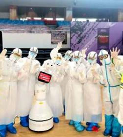 機(jī)器人+觸控一體機(jī)，助力醫(yī)療“零接觸”場(chǎng)景應(yīng)用！